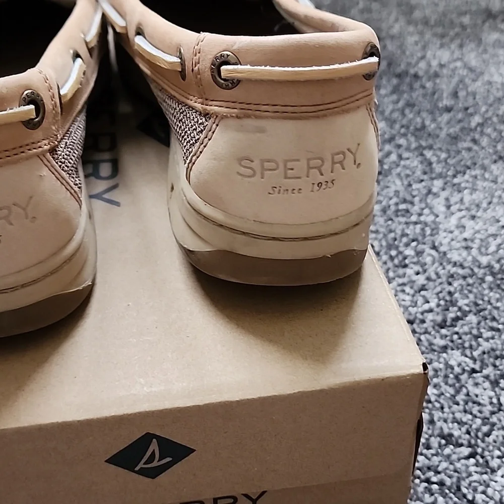 Sperry,s - Picture 5 of 8